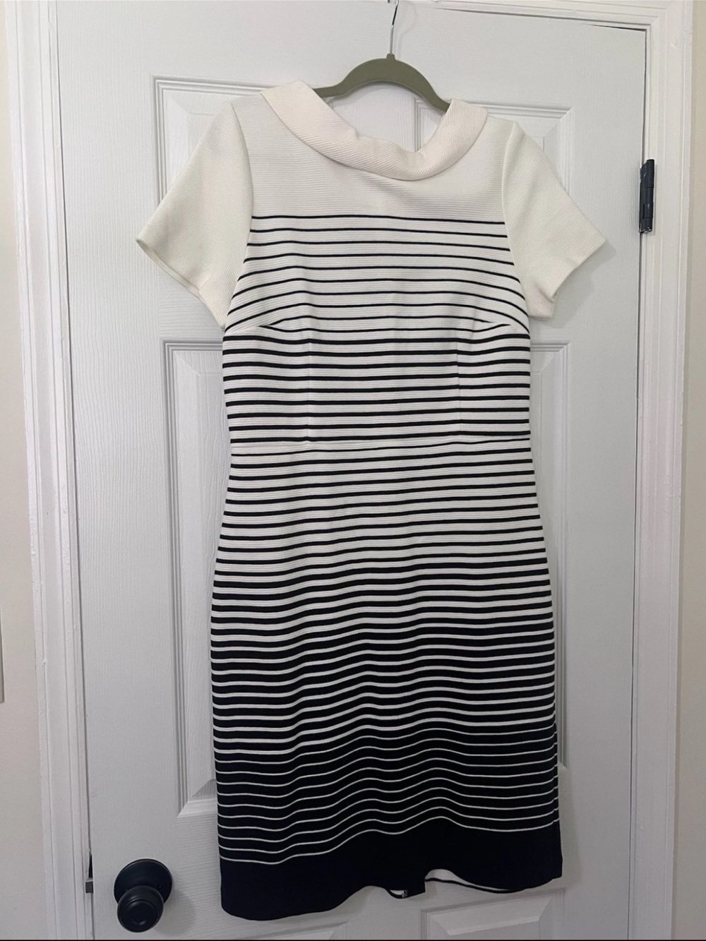 Talbots Women's Black & White Striped Short-Sleeve Dress Cotton 8